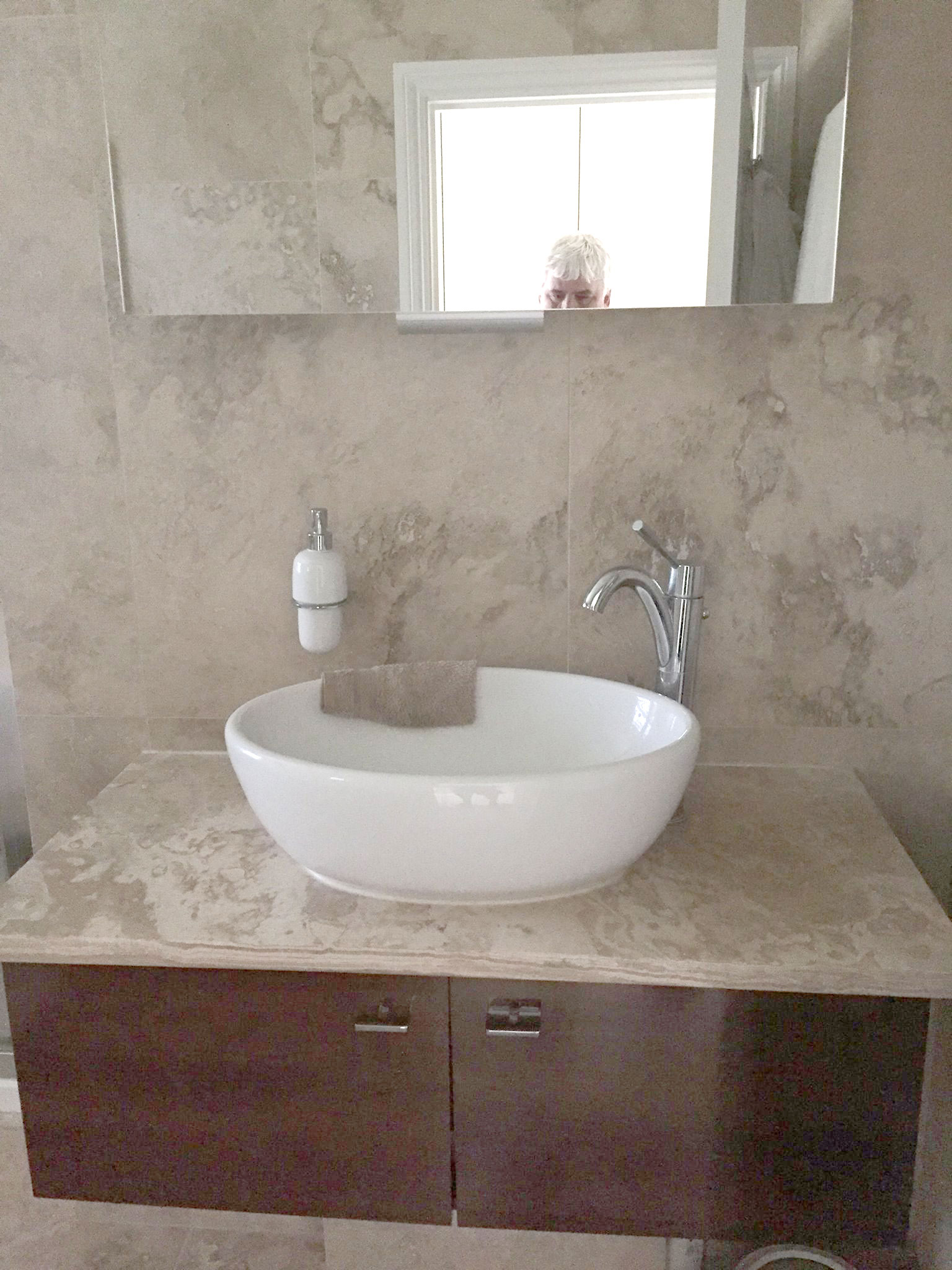 Style Plumbing & Heating bowl sink with marble finish